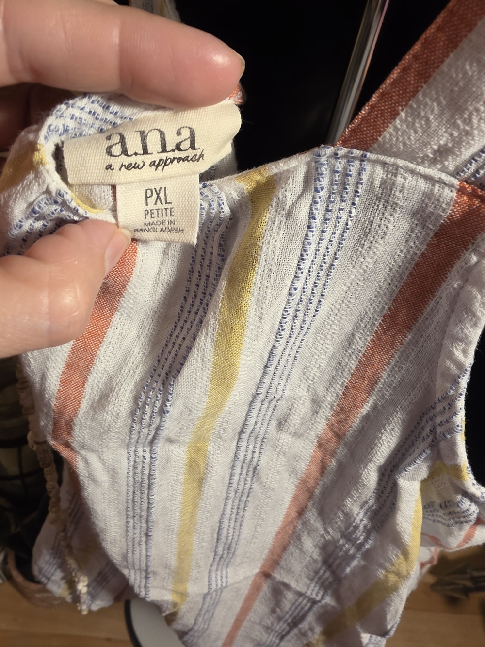 a.n.a a new approach Striped Button-Front Square Neck Tank in Petites Plus X - Picture 4 of 5
